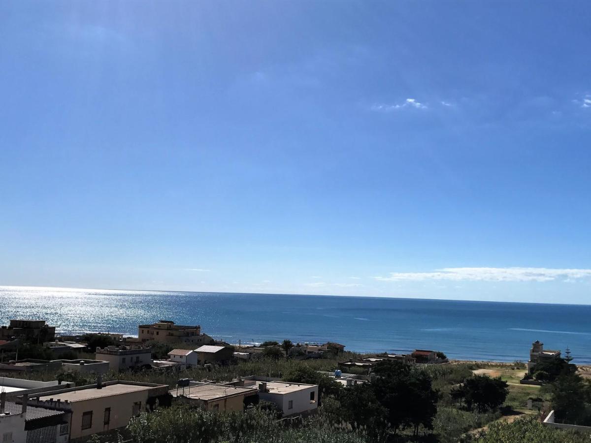 Villa Ceni - Appartamenti Con Camere, Cucina, Wc E Terrazza Sul Mare In Villa Con Piscina, Giardino E Parcheggio Marinella di Selinunte Ngoại thất bức ảnh