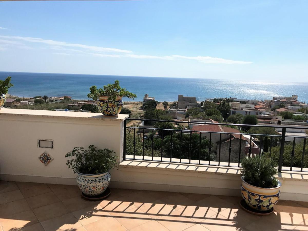 Villa Ceni - Appartamenti Con Camere, Cucina, Wc E Terrazza Sul Mare In Villa Con Piscina, Giardino E Parcheggio Marinella di Selinunte Ngoại thất bức ảnh